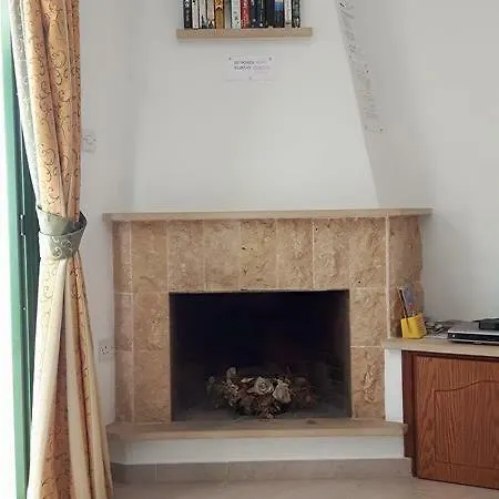 Froso Vila Kathikas